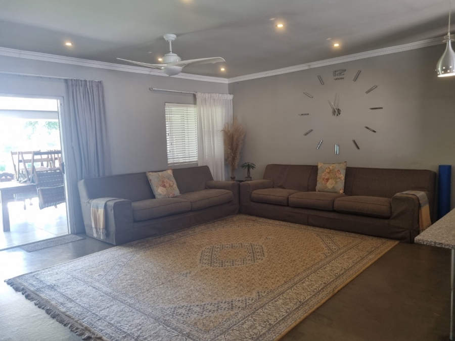 5 Bedroom Property for Sale in Vaalpark Free State